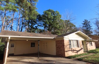 1818 Pine Crest Dr in Tyler, TX - Building Photo - Building Photo