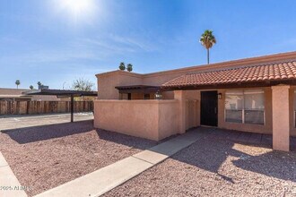 615 N Arrowhead Dr in Chandler, AZ - Building Photo - Building Photo