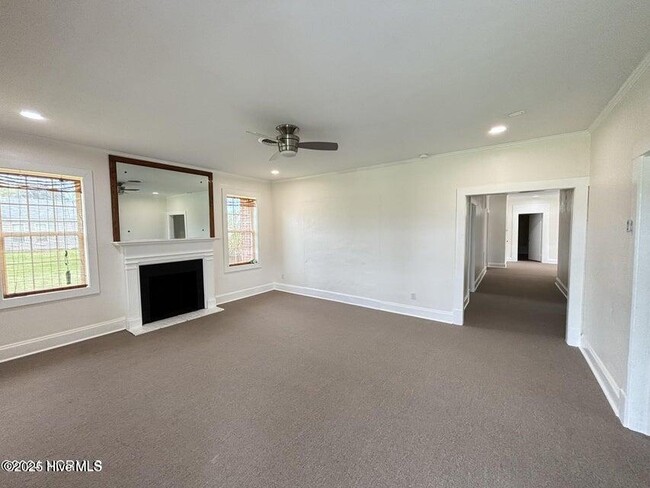 1206 Southwest Blvd in Clinton, NC - Building Photo - Building Photo