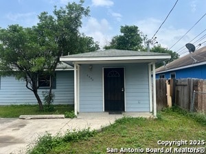 2228 Buffalo St in San Antonio, TX - Building Photo