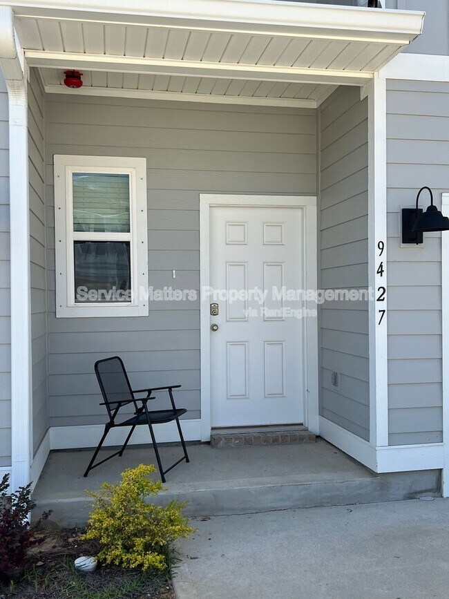 9427 Nature Creek Blvd in Bellview, FL - Building Photo - Building Photo