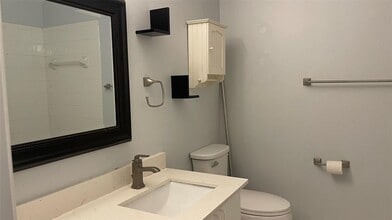 1432 SW 47th Ave in Deerfield Beach, FL - Building Photo - Building Photo