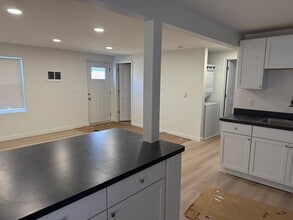 418 Oak St, Unit 418 in Marion, OH - Building Photo - Building Photo