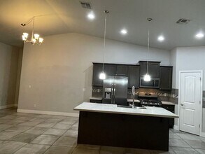 3104 N Rainbow St in Kingman, AZ - Building Photo - Building Photo