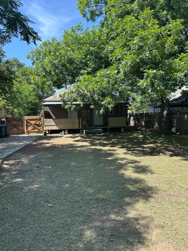 138 Morrill Ave in San Antonio, TX - Building Photo - Building Photo
