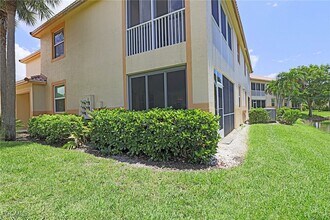 15460 Bellamar Cir in Ft. Myers, FL - Building Photo - Building Photo
