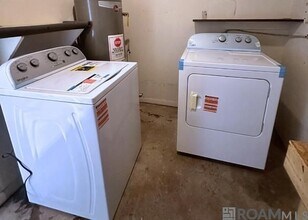 1310 Aster St in Baton Rouge, LA - Building Photo - Building Photo