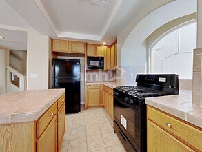 10805 Osage Winter St in Henderson, NV - Building Photo - Building Photo