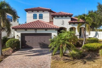 6104 Champions Row St in Bradenton, FL - Building Photo - Building Photo