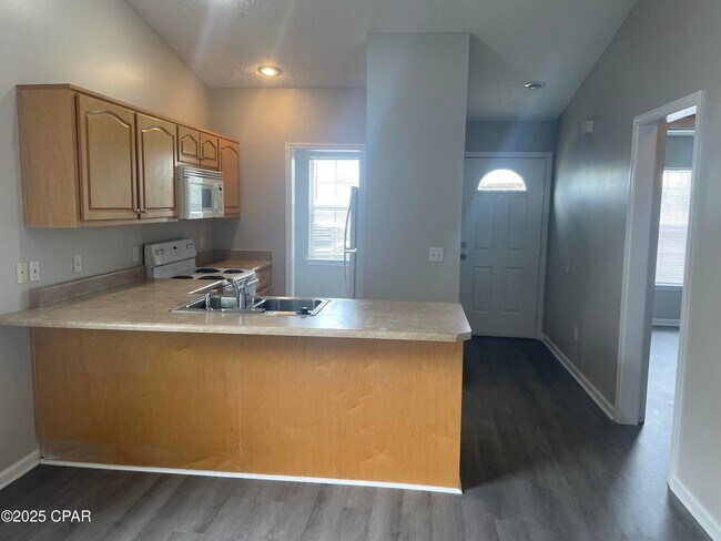 3613 Eagle Ln in Panama City, FL - Building Photo - Building Photo