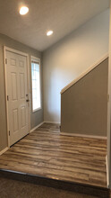 1960 Matthews Loop S in Salem, OR - Building Photo - Building Photo