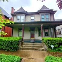 439 Grafton Ave in Dayton, OH - Building Photo