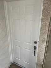 5217 Caspian Springs Dr in Las Vegas, NV - Building Photo - Building Photo