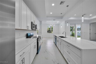 4308 15th St SW in Lehigh Acres, FL - Building Photo - Building Photo