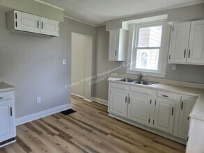 1429 Hall Ave in Sharon, PA - Building Photo - Building Photo