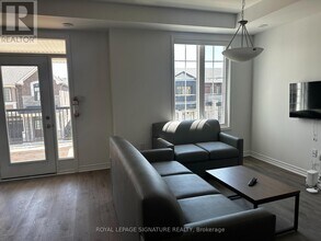 1259 Lily Cres in Milton, ON - Building Photo - Building Photo
