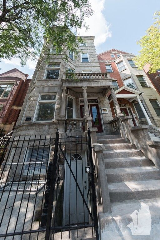 property at 2318 N Southport Ave