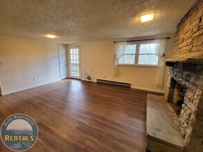 316 Carl Giles Rd in Boone, NC - Building Photo - Building Photo