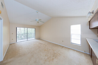 Parkview Apartments in Clearwater, FL - Building Photo - Interior Photo