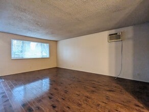 5137 Bluebelle Way in Springfield, OR - Building Photo - Building Photo