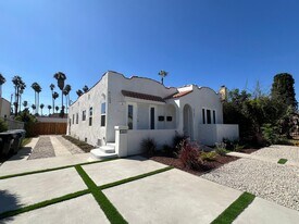 4703 9th Ave, Unit 4703 9th Ave in Los Angeles, CA - Building Photo