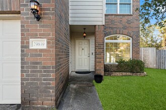 29639 Turnbury Village Dr in Spring, TX - Building Photo - Building Photo