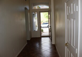 356 Blackstone River Ave in Las Vegas, NV - Building Photo - Building Photo