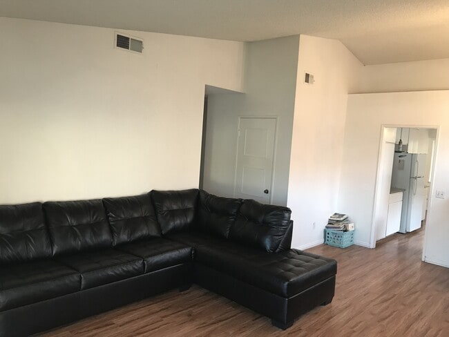 2258 Wildflower Ave