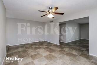 2331 E Alameda Dr in Tempe, AZ - Building Photo - Building Photo