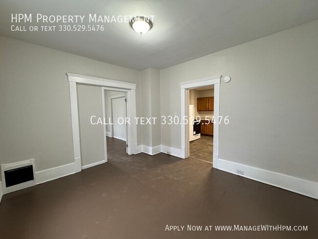 369 Cuyahoga St in Akron, OH - Building Photo - Building Photo