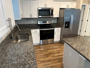 13 Locust Dr in Ocala, FL - Building Photo - Building Photo