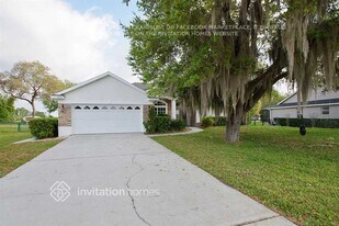 6253 Oak Shore Dr in St. Cloud, FL - Building Photo