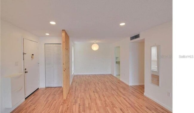 524 Orange Dr, Unit 21 in Altamonte Springs, FL - Building Photo - Building Photo