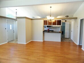 5000 Horizon Dr in Richmond Heights, OH - Building Photo - Building Photo