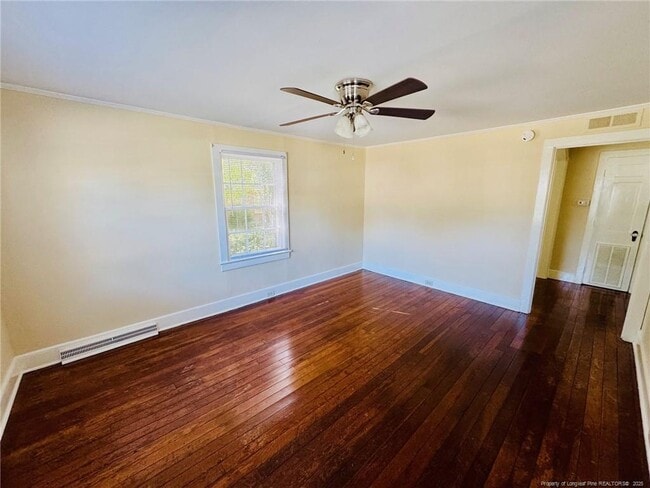 1007 Jenkins St in Lumberton, NC - Building Photo - Building Photo