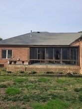 147 Sir Guy Dr in Weems, VA - Building Photo - Building Photo