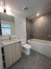 252 Church St in Toronto, ON - Building Photo - Building Photo