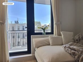 738 Grand St in Brooklyn, NY - Building Photo - Building Photo