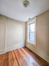 1042 W Grace St in Chicago, IL - Building Photo - Building Photo