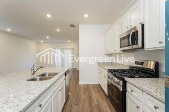 1813 Holmsey Cir in Conyers, GA - Building Photo - Building Photo