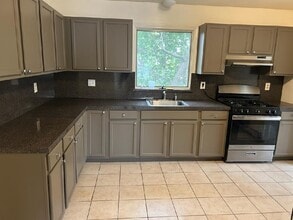 266 Cortlandt St, Unit 266 in Belleville, NJ - Foto de edificio - Building Photo