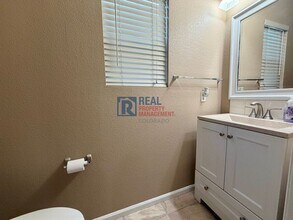 21507 E 43rd Pl in Denver, CO - Building Photo - Building Photo