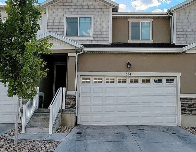 property at 651 N Pinebrook Rd