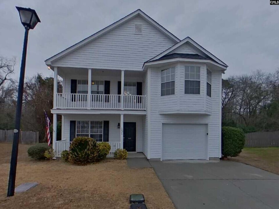 131 Mews Ct in Lexington, SC - Building Photo