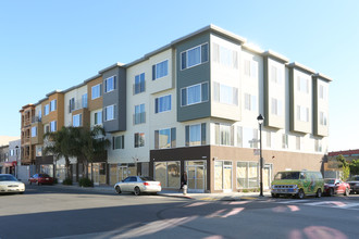 2895 San Bruno Ave in San Francisco, CA - Building Photo - Building Photo