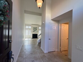 18170 Arbor Ct in Fountain Valley, CA - Building Photo - Building Photo