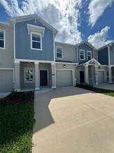 2602 Runners Cir in Clermont, FL - Foto de edificio - Building Photo