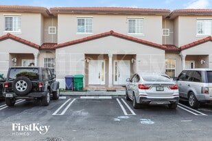 17166 SW 138th Ct in Miami, FL - Building Photo