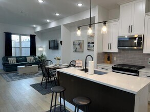 1711 Ruth St in Houston, TX - Building Photo - Building Photo