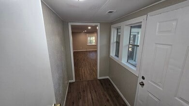 2935 Potter St in Rockford, IL - Building Photo - Building Photo